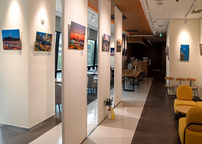 Hotel The Designers Station