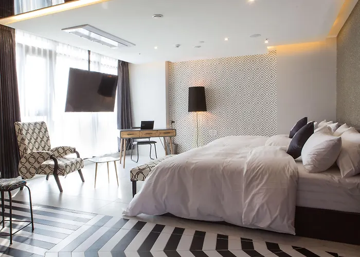 Hotel The Designers Station
