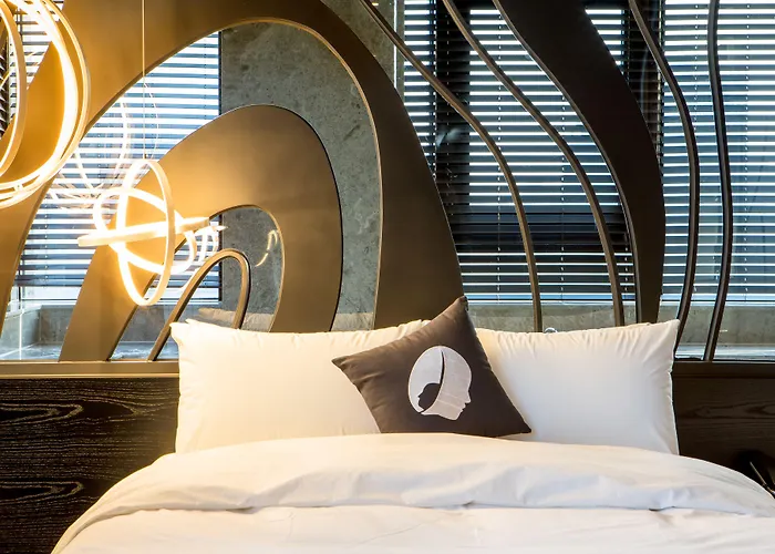 Hotel The Designers Station 3*